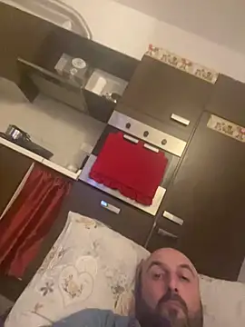 Snapshot of maxxxio12 chatting on March 12, 2025, 10:50 pm maxxxio12 online show from March 12, 2025, 10:50 pm