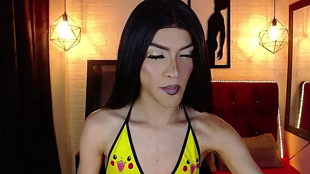 agatha rodriguez online show from November 9, 2025, 1:42 pm