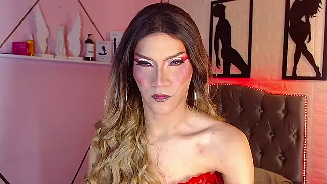 agatha rodriguez online show from February 24, 2026, 2:04 pm