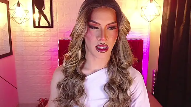 agatha rodriguez online show from May 11, 2026, 2:01 pm