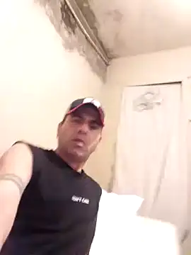 Snapshot of Krdmr1208 chatting on February 25, 2026, 9:57 pm Krdmr1208 online show from February 25, 2026, 9:57 pm