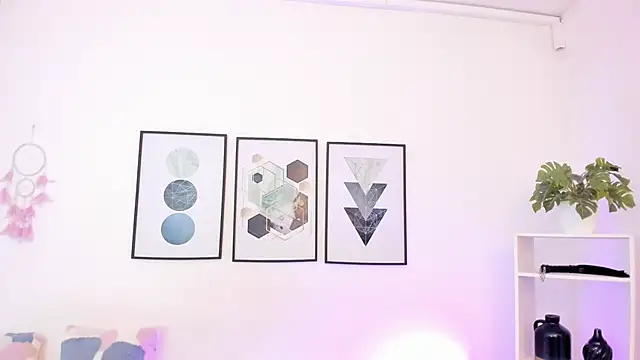 dullce77 online show from September 21, 2025, 7:26 pm