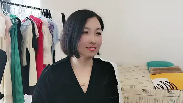 Snapshot of Rachel-6600 chatting on October 16, 2025, 2:56 am Rachel-6600 online show from October 16, 2025, 2:56 am