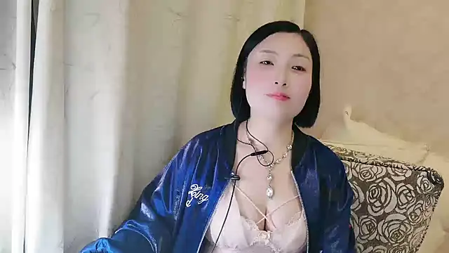 Snapshot of Rachel-6600 chatting on November 11, 2025, 3:45 pm Rachel-6600 online show from November 11, 2025, 3:45 pm