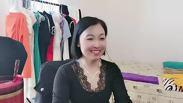 Snapshot of Rachel-6600 chatting on November 12, 2025, 3:51 am Rachel-6600 online show from November 12, 2025, 3:51 am