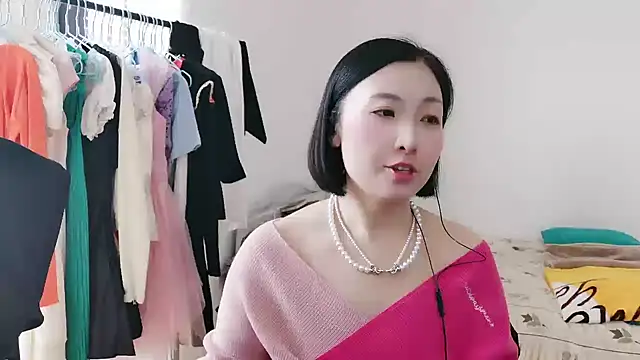 Snapshot of Rachel-6600 chatting on November 17, 2025, 3:45 am Rachel-6600 online show from November 17, 2025, 3:45 am