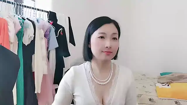 Snapshot of Rachel-6600 chatting on November 24, 2025, 2:22 am Rachel-6600 online show from November 24, 2025, 2:22 am