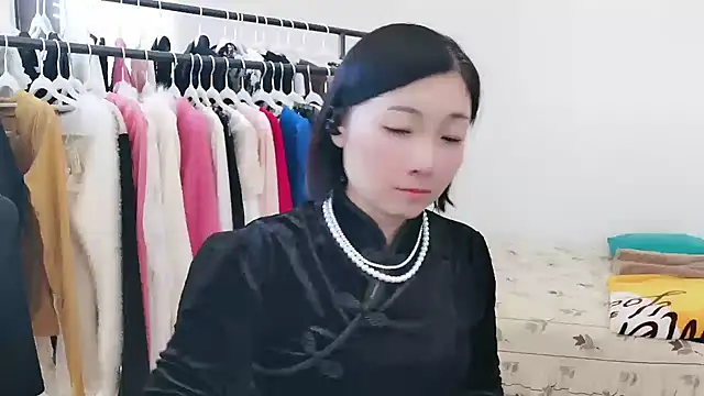 Snapshot of Rachel-6600 chatting on December 18, 2025, 3:12 am Rachel-6600 online show from December 18, 2025, 3:12 am