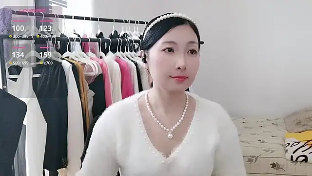 Snapshot of Rachel-6600 chatting on December 22, 2025, 3:36 am Rachel-6600 online show from December 22, 2025, 3:36 am