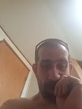 mayg online show from June 1, 2026, 9:49 pm