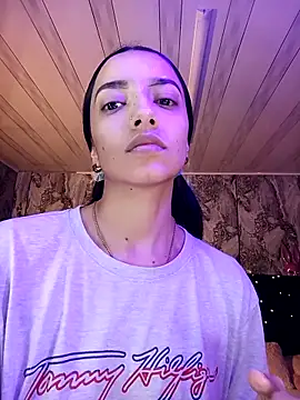 AshleyVega01 online show from March 20, 2025, 2:10 pm