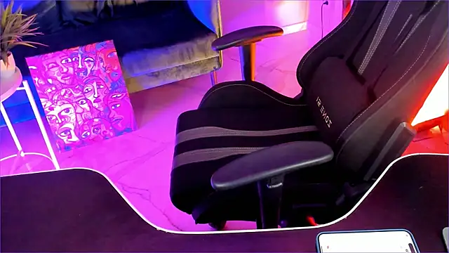 SarahAlluring online show from December 14, 2025, 12:21 pm