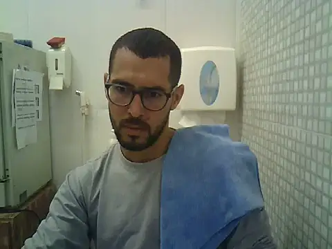 pdasgyn online show from September 22, 2025, 1:13 pm