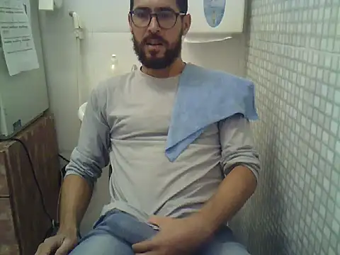 pdasgyn online show from November 10, 2025, 12:37 pm