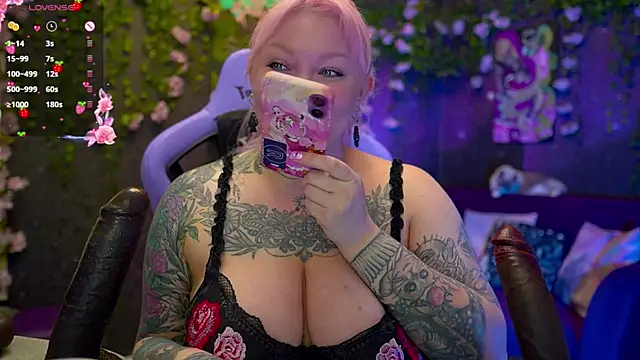 BlackedBarbie online show from October 22, 2025, 6:51 pm