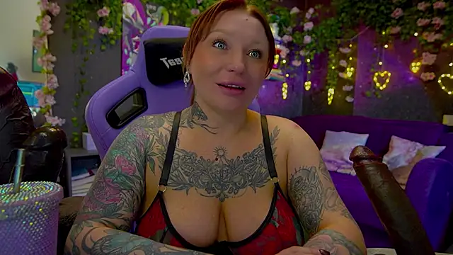 Snapshot of BlackedBarbie chatting on March 7, 2026, 6:49 pm BlackedBarbie online show from March 7, 2026, 6:49 pm