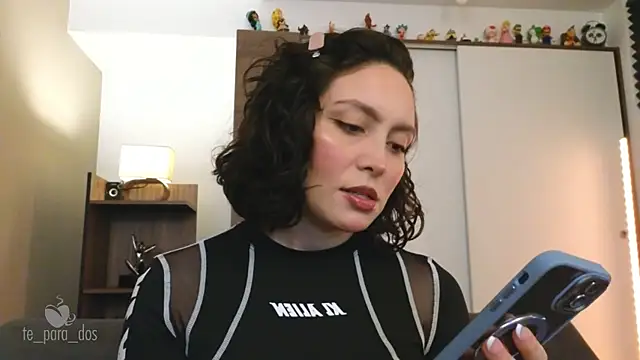 Snapshot of Te_para_2 chatting on September 15, 2025, 4:40 pm Te para 2 online show from September 15, 2025, 4:40 pm