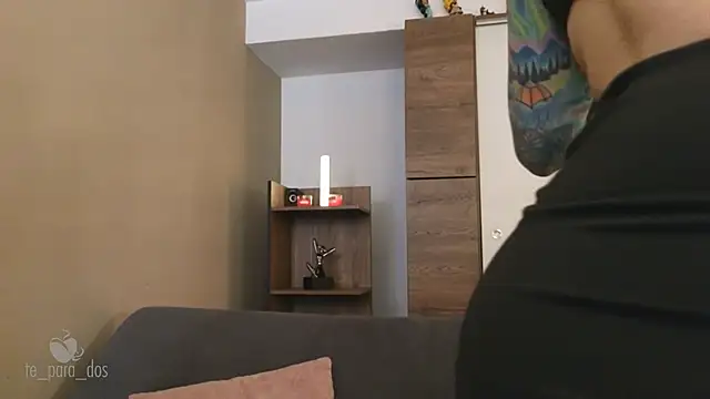 Snapshot of Te_para_2 chatting on October 5, 2025, 4:05 pm Te para 2 online show from October 5, 2025, 4:05 pm