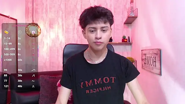 Snapshot of Sam_Daves chatting on March 22, 2025, 1:19 pm Sam Daves online show from March 22, 2025, 1:19 pm