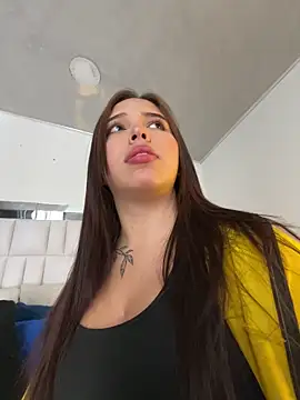 LunaCandy  online show from February 4, 2026, 2:34 pm