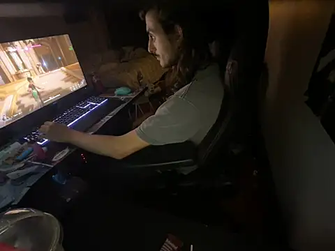 twink69Finger online show from November 3, 2025, 2:51 pm