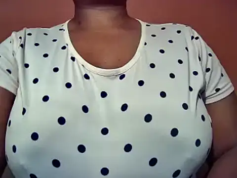 Snapshot of sexyamanda_ chatting on December 26, 2024, 3:53 pm sexyamanda online show from December 26, 2024, 3:53 pm