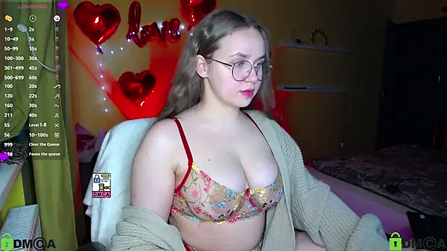 Lilysweet13 online show from February 16, 2026, 4:58 pm