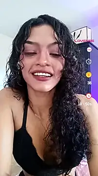 Snapshot of Aphrodite-777 chatting on July 6, 2026, 7:27 pm Aphrodite-777 online show from July 6, 2026, 7:27 pm