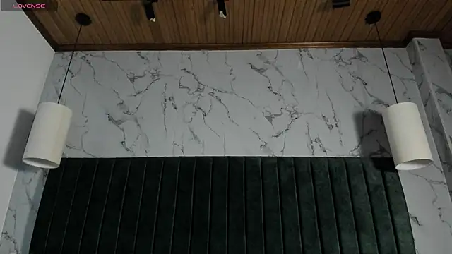 Snapshot of labrinthteasing chatting on November 28, 2025, 3:04 pm labrinthteasing online show from November 28, 2025, 3:04 pm