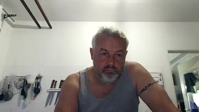 Berg Boy online show from September 26, 2025, 5:11 am