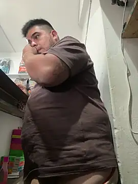 elninio poya online show from December 4, 2025, 8:06 pm