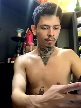 craxybaby online show from November 27, 2025, 2:08 pm