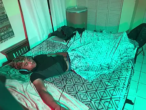 anthonyroth online show from March 13, 2025, 9:21 am