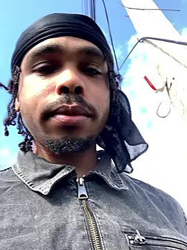 Snapshot of anthonyroth chatting on February 7, 2026, 8:12 pm anthonyroth online show from February 7, 2026, 8:12 pm