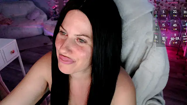 BellaStar84 online show from July 13, 2026, 10:23 pm