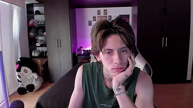 xIce Boy online show from February 15, 2026, 3:20 pm