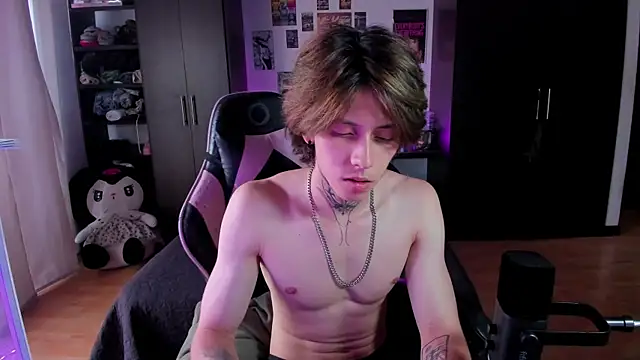 xIce Boy online show from April 3, 2026, 9:46 pm