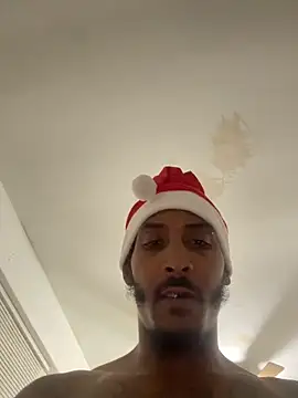 Snapshot of Foxdaguy chatting on December 20, 2025, 7:37 am Foxdaguy online show from December 20, 2025, 7:37 am