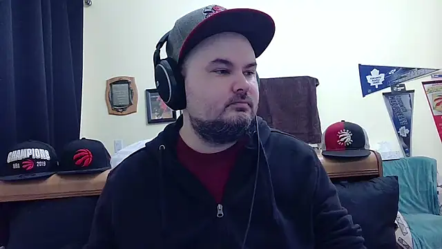 Snapshot of ChubbyMiddleAgedMan chatting on March 13, 2025, 3:22 am ChubbyMiddleAgedMan online show from March 13, 2025, 3:22 am