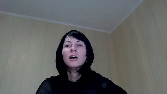 Snapshot of _Black-Panther_ chatting on October 28, 2025, 6:28 am Black-Panther online show from October 28, 2025, 6:28 am