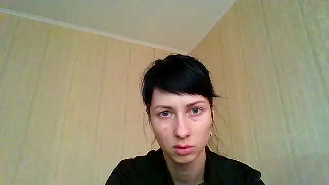 Snapshot of _Black-Panther_ chatting on November 15, 2025, 10:12 am Black-Panther online show from November 15, 2025, 10:12 am