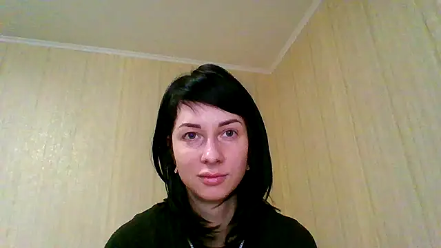 Snapshot of _Black-Panther_ chatting on December 3, 2025, 8:34 am Black-Panther online show from December 3, 2025, 8:34 am