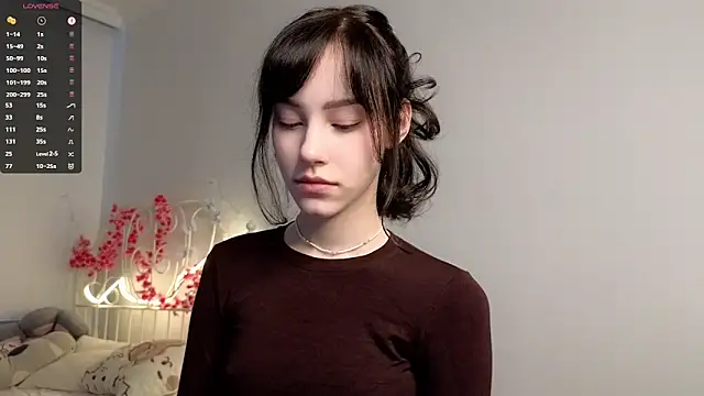 Snapshot of glamourr chatting on February 22, 2026, 9:08 am glamourr online show from February 22, 2026, 9:08 am