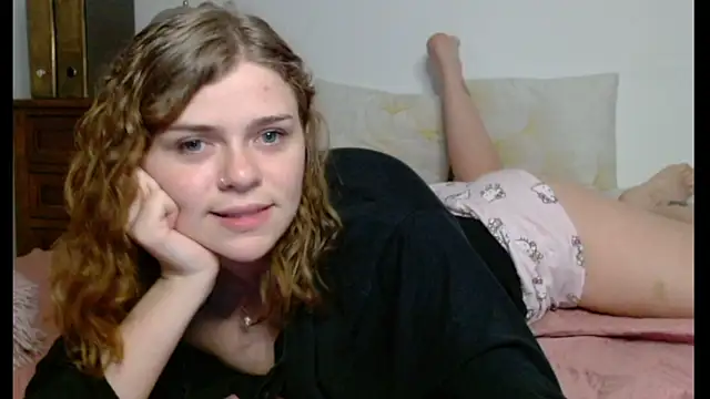 Snapshot of HaleyReedme chatting on March 12, 2025, 7:28 pm HaleyReedme online show from March 12, 2025, 7:28 pm