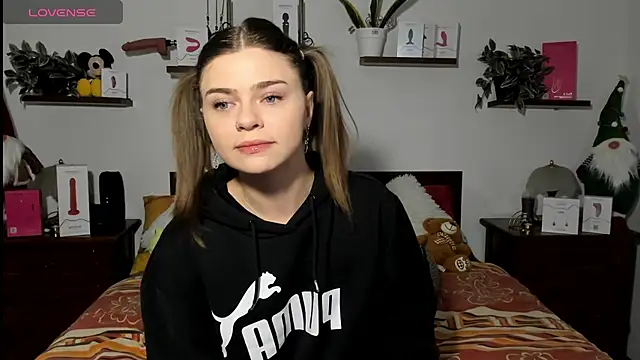 Snapshot of HaleyReedme chatting on January 14, 2026, 7:47 am HaleyReedme online show from January 14, 2026, 7:47 am