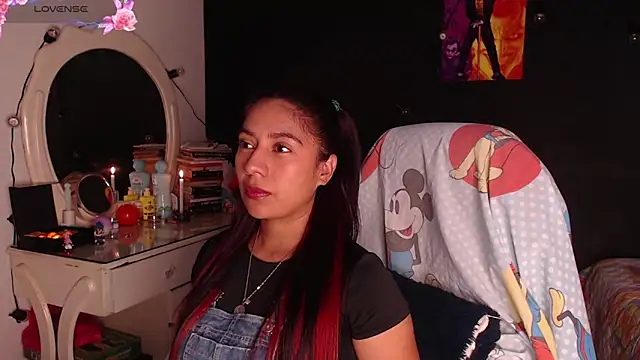 Snapshot of yes0225 chatting on October 22, 2025, 3:01 pm yes0225 online show from October 22, 2025, 3:01 pm