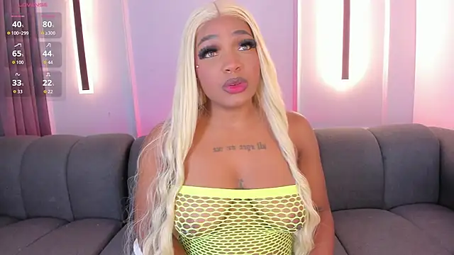 karol white  online show from October 23, 2025, 4:12 am