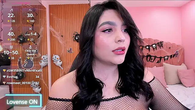 eva sainnt online show from October 13, 2025, 3:56 pm