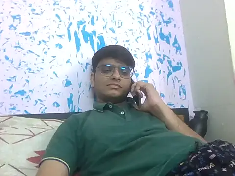 Snapshot of sutfvkii chatting on March 10, 2026, 10:42 am sutfvkii online show from March 10, 2026, 10:42 am