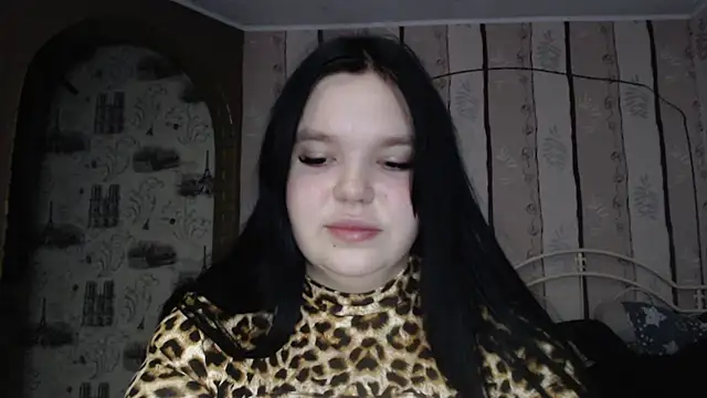 Snapshot of Victoriakot chatting on March 17, 2025, 7:35 am Victoriakot online show from March 17, 2025, 7:35 am